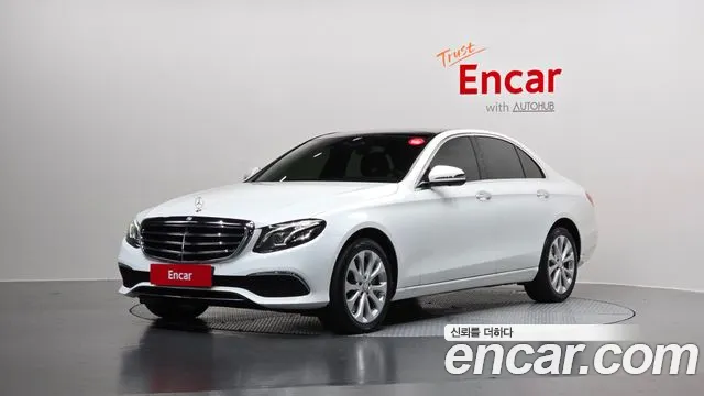 Mercedes-Benz E- W213 E300 4MATIC Exclusive