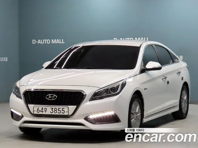 Hyundai LF Sonata Hybrid 2.0 HEV