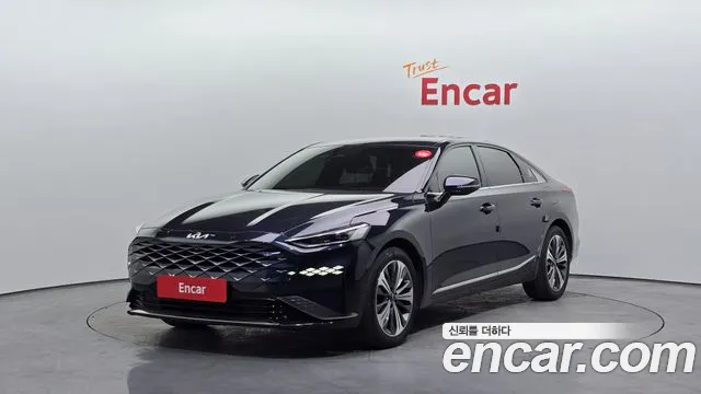 Kia K8 Hybrid Noblesse