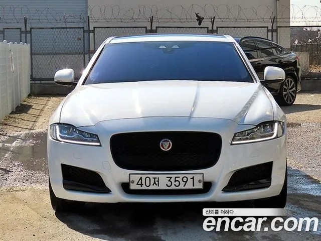 Jaguar XF (X260) 20d