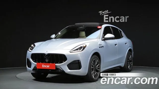 Maserati 2.0 AWD