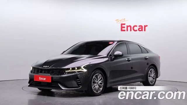 Kia K5 Hybrid 3 Signature