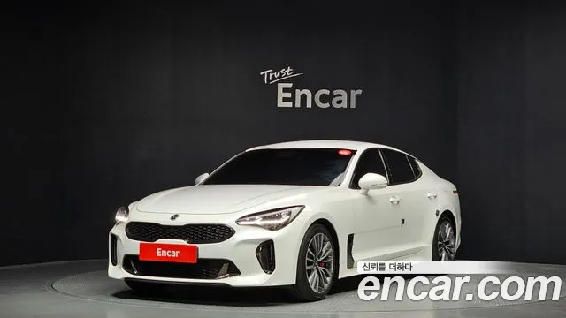 Kia Stinger 2.0 Turbo 2WD