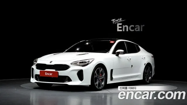Kia Stinger 3.3 Turbo AWD GT