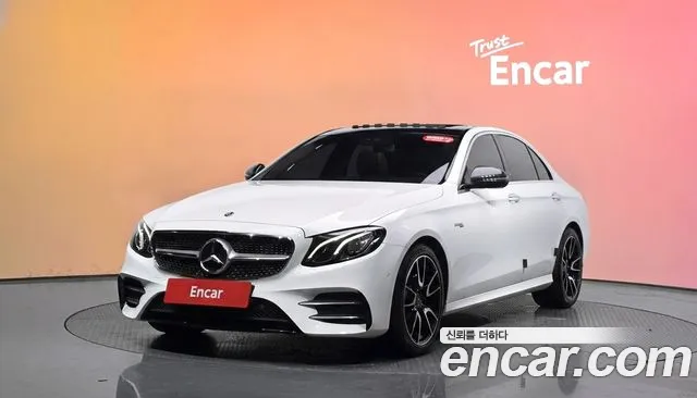 Mercedes-Benz E- W213 E200