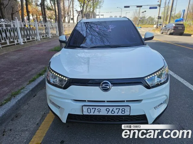 KG Mobility(SsangYong) Tivoli VX 2WD