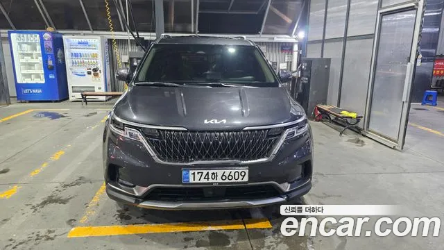 Kia Carnival 4 9 Signature