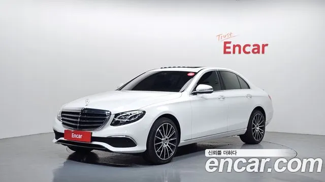 Mercedes-Benz E- W213 E220d 4MATIC Exclusive