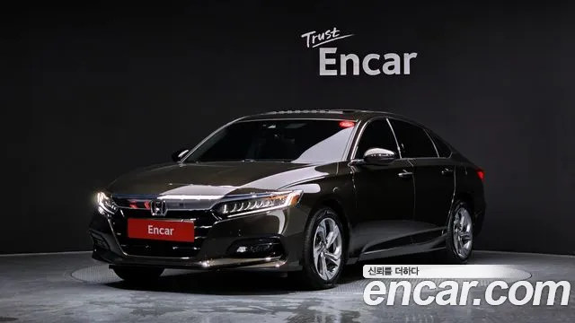 Honda Accord 10 1.5 Turbo
