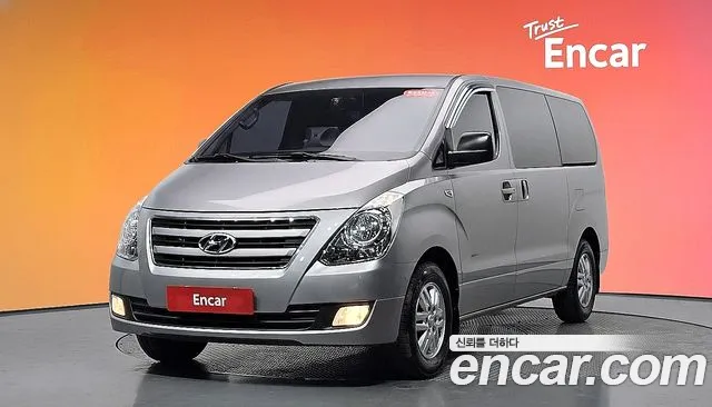 Hyundai Grand Starex 3