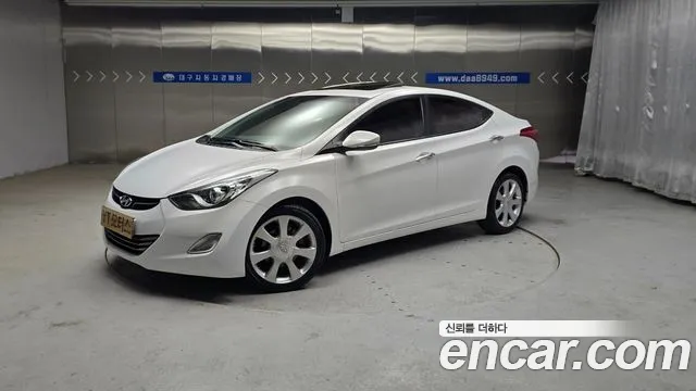 Hyundai Avante MD M16 GDI