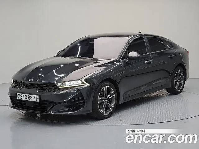 Kia K5 III 2.0 Signature