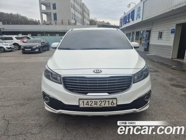 Kia All New Carnival 9 Prestige