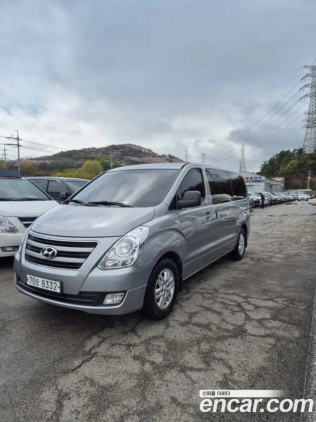 Hyundai Grand Starex 12