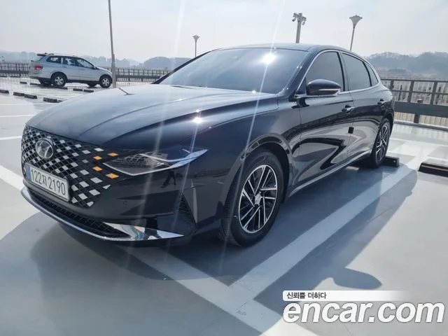 Hyundai The New Grandeur IG 2.5 Premium