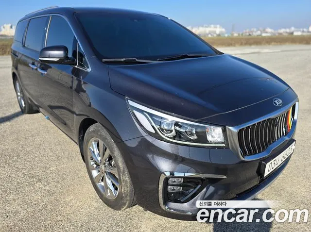 Kia The New Carnival 9 Noblesse