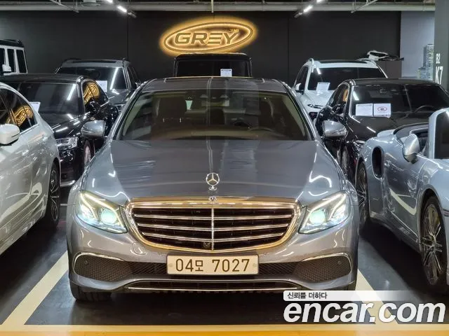 Mercedes-Benz E- W213 E300 Exclusive