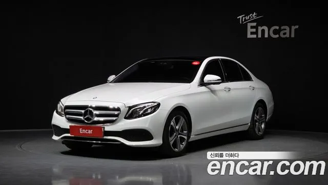 Mercedes-Benz E- W213 E300 4MATIC