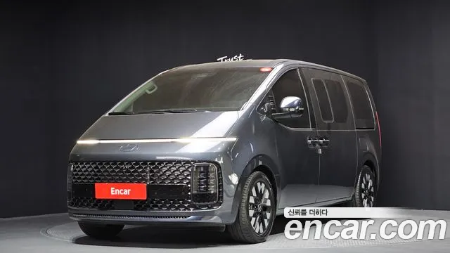 Hyundai Staria 4WD 9 Inspiration