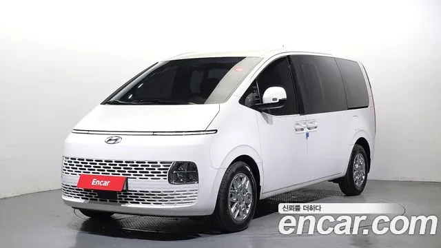 Hyundai Staria 5