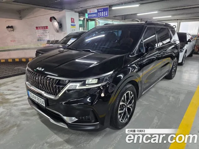Kia Carnival 4 Gasoline 9 Signature