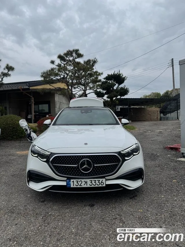 Mercedes-Benz E- W214 E300 4MATIC AMG Line
