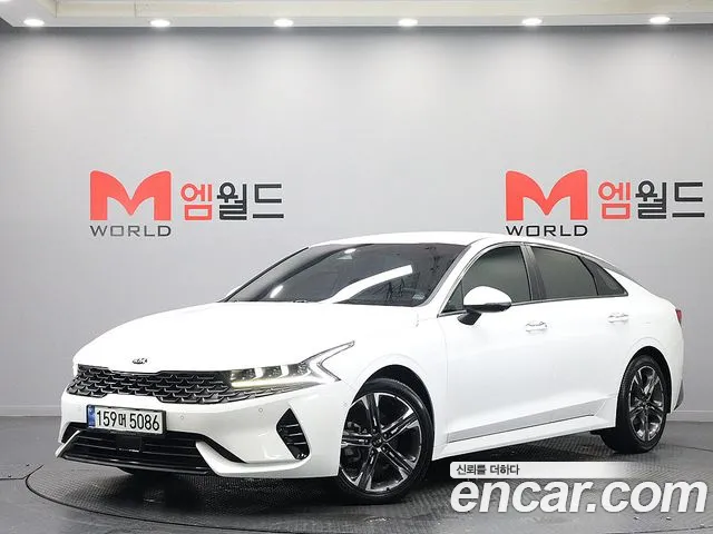 Kia K5 Hybrid 3 Signature