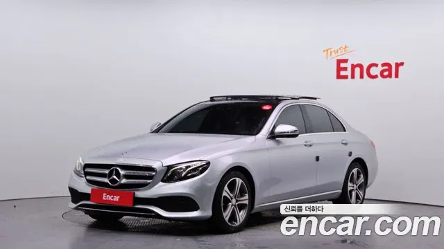 Mercedes-Benz E- W213 E300 4MATIC