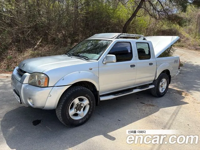 Nissan 3.3 4WD D22