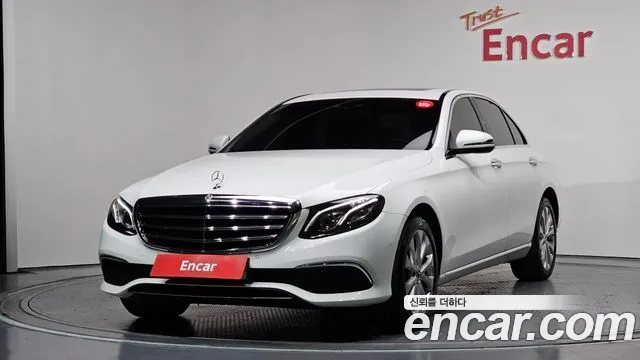 Mercedes-Benz E- W213 E220d 4MATIC Exclusive