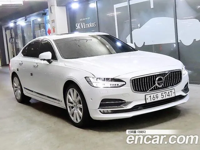 Volvo S90 T5