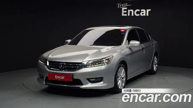Honda Accord 2.4 9