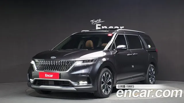 Kia Carnival 4 9 Signature