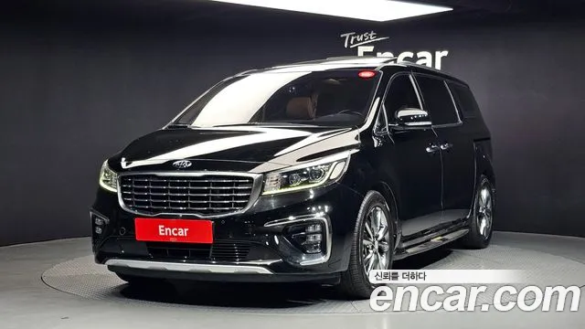 Kia The New Carnival 9 Prestige