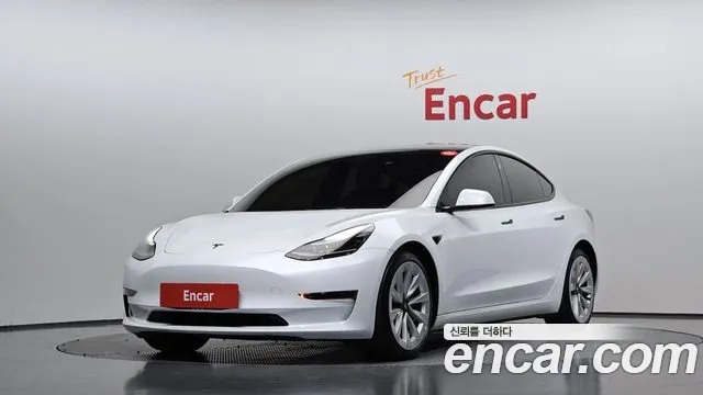 Tesla 3 RWD
