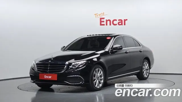 Mercedes-Benz E- W213 E300 4MATIC Exclusive