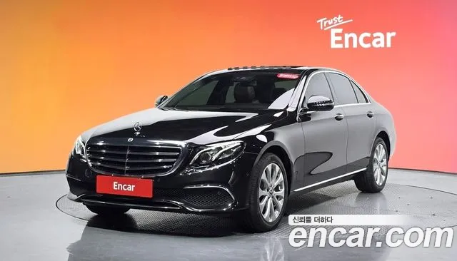 Mercedes-Benz E- W213 E220d 4MATIC Exclusive