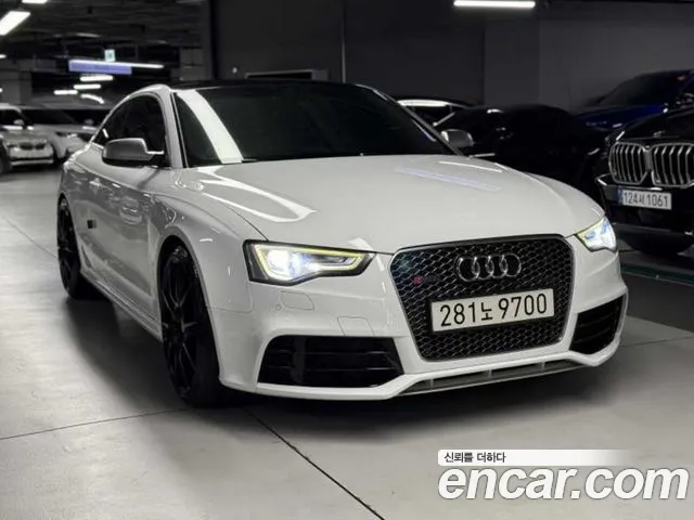 Audi RS5 4.2 FSI 8T3
