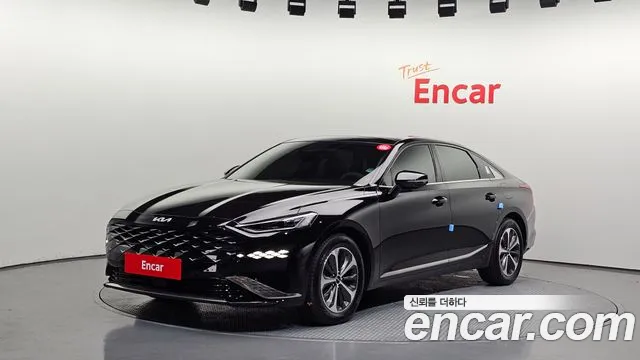 Kia K8 Hybrid Noblesse
