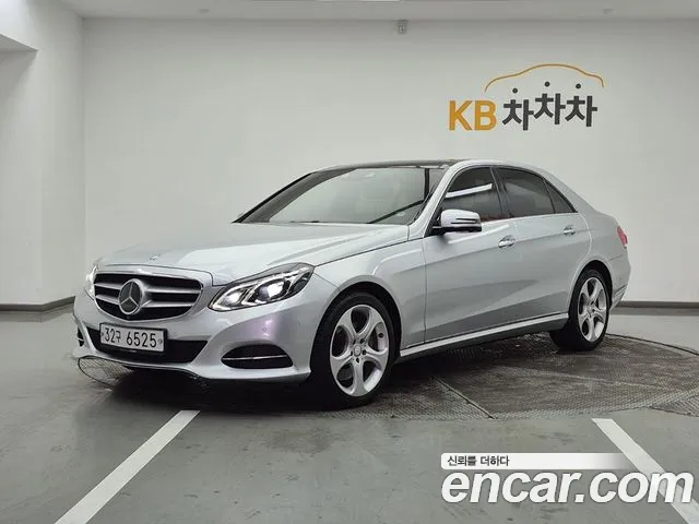 Mercedes-Benz E- W212 E400 4MATIC