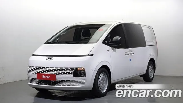 Hyundai Staria 5