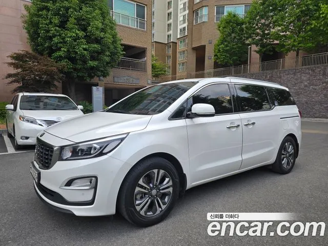 Kia The New Carnival 11 Prestige