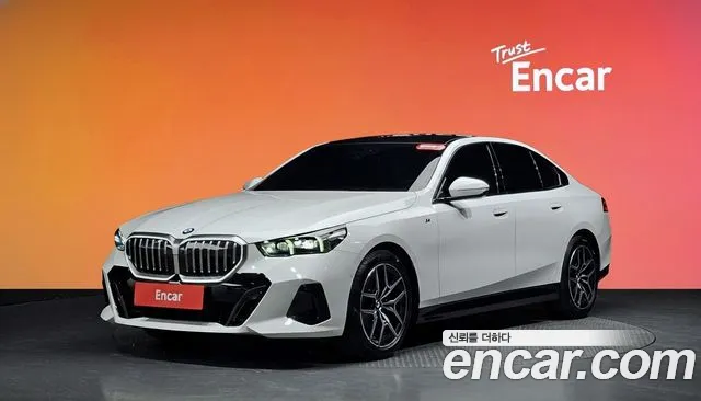 BMW 5 (G60) 520i M
