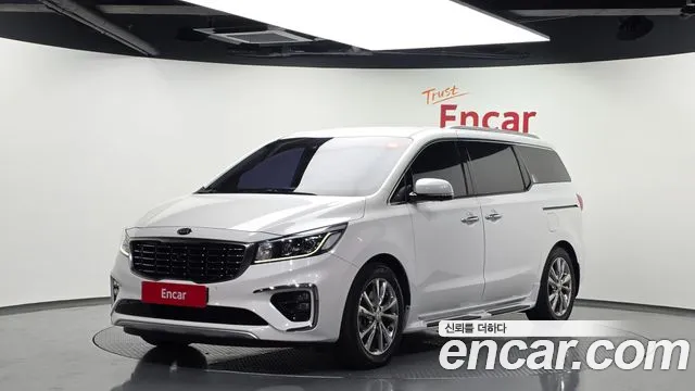 Kia The New Carnival 9 Noblesse