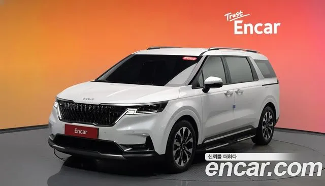 Kia Carnival 4 Gasoline 9 Noblesse