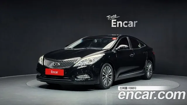 Hyundai Grandeur HG HG240