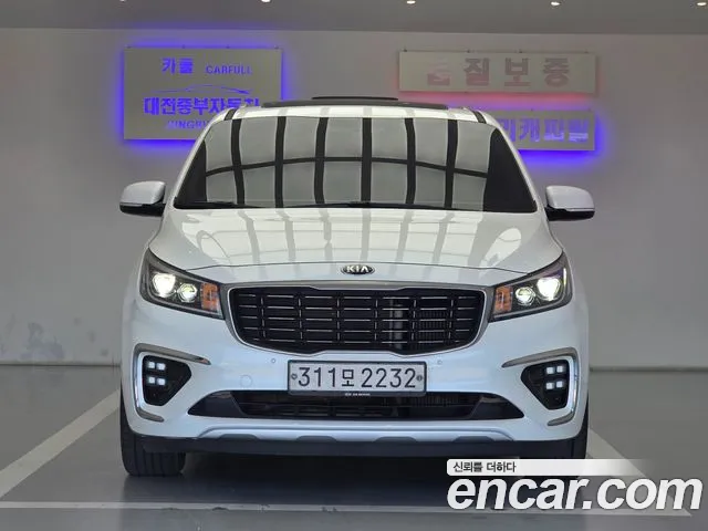 Kia The New Carnival 9 Prestige