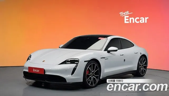 Porsche Taycan