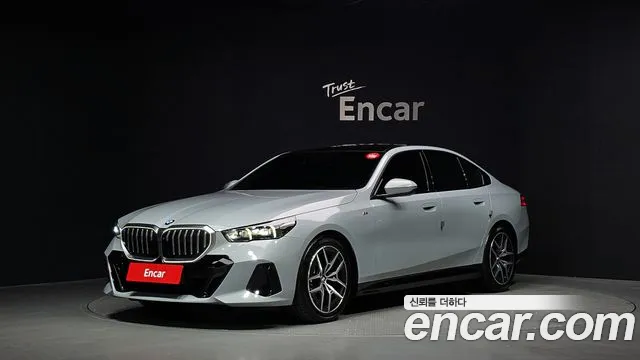 BMW 5 (G60) 520i M
