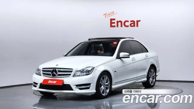 Mercedes-Benz C- W204 C200 CGI